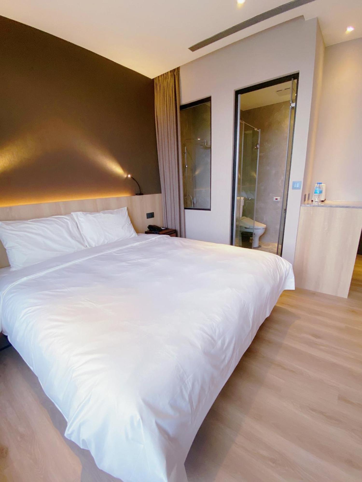 Alfar Hotel Taoyuan Quarto foto